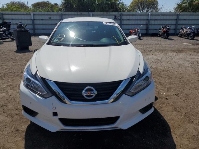 1N4AL3AP9GN338170 - 2016 NISSAN ALTIMA 2.5 WHITE photo 5