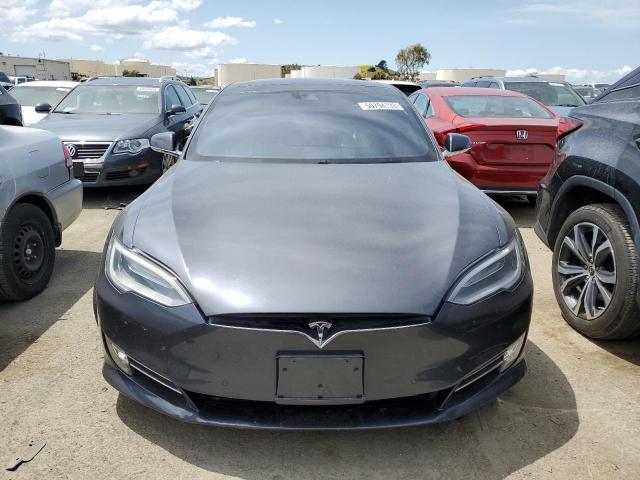 5YJSA1E27GF154836 - 2016 TESLA MODEL S Մոխրագույն լուսանկար 5