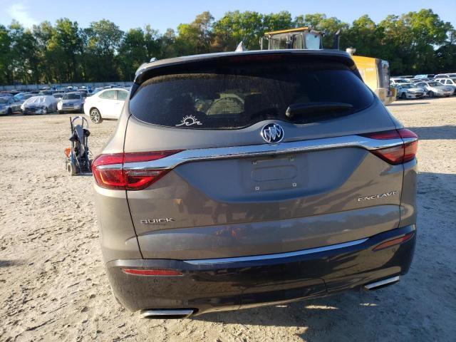 5GAERBKW8JJ212943 - 2018 BUICK ENCLAVE ESSENCE GRAY photo 6