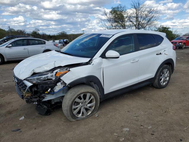 KM8J23A46KU019466 - 2019 HYUNDAI TUCSON SE WHITE photo 1