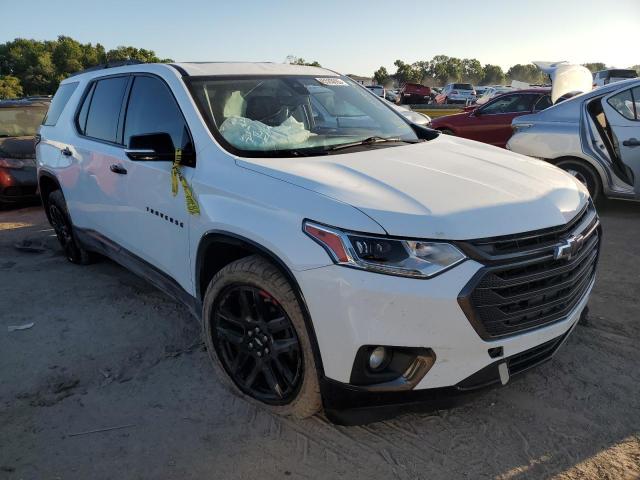 1GNERKKW8JJ222037 - 2018 CHEVROLET TRAVERSE PREMIER WHITE photo 4