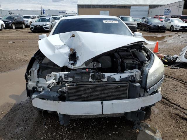 1G11E5SL9EF262302 - 2014 CHEVROLET MALIBU 2LT WHITE photo 5