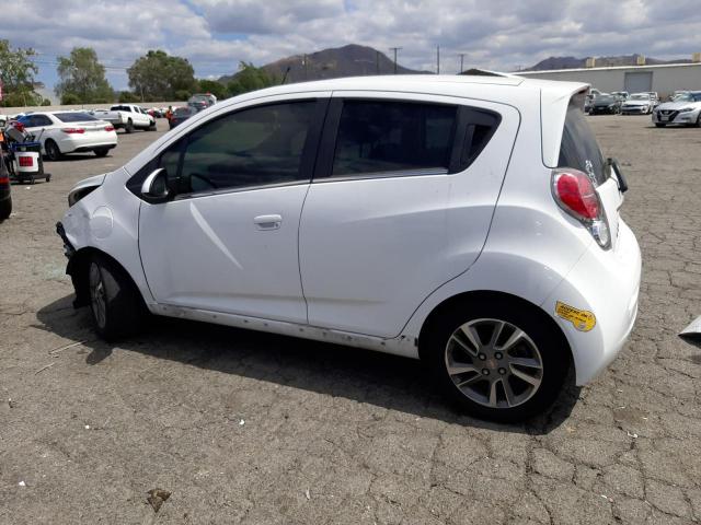 KL8CK6S05GC624868 - 2016 CHEVROLET SPARK EV 1LT WHITE photo 2