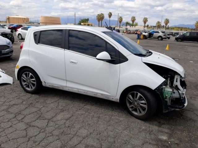 KL8CK6S05GC624868 - 2016 CHEVROLET SPARK EV 1LT WHITE photo 4