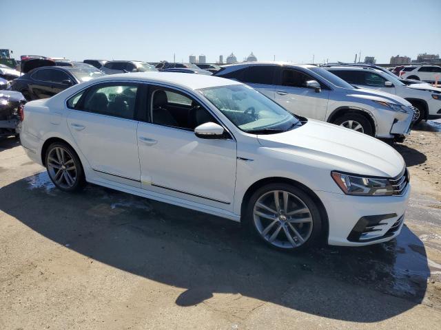 1VWDT7A33HC024116 - 2017 VOLKSWAGEN PASSAT R-LINE Weiß Foto 4
