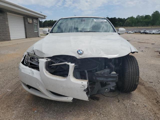 WBAPH7C57BE460735 - 2011 BMW 328 I WHITE photo 5