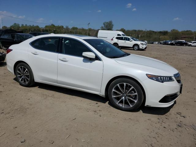 19UUB3F56GA001062 - 2016 ACURA TLX TECH WHITE photo 4