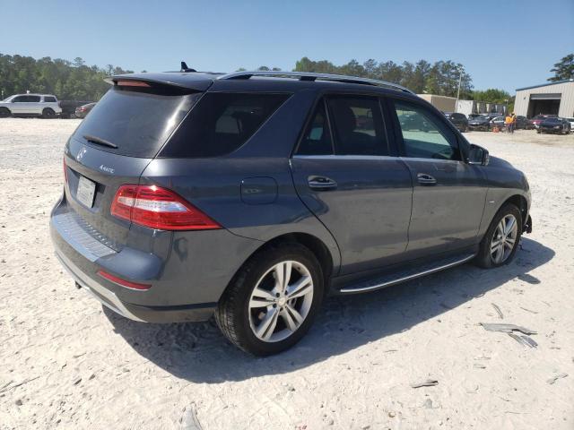 4JGDA5HB8CA049829 - 2012 MERCEDES-BENZ ML 350 4MATIC GRAY photo 3