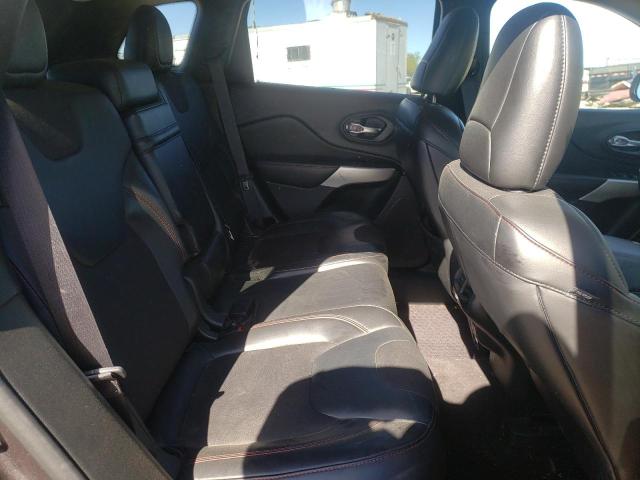 1C4PJMBS8HW655548 - 2017 JEEP CHEROKEE TRAILHAWK შავი ფოტო 11