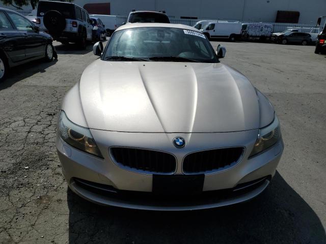 WBALM5C58BE379256 - 2011 BMW Z4 SDRIVE30I GOLD photo 5