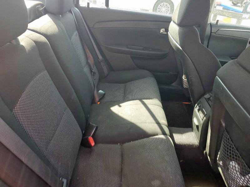 1G1ZC5E00CF267587 - 2012 CHEVROLET MALIBU 1LT SILVER photo 10