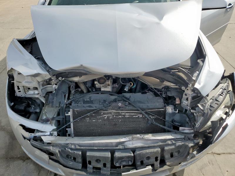 1G1ZC5E00CF267587 - 2012 CHEVROLET MALIBU 1LT SILVER photo 11