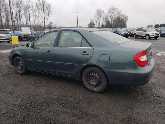 4T1BE32K93U668317 - 2003 TOYOTA CAMRY LE GREEN photo 2