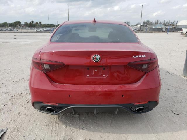 ZARFAEBN0J7566204 - 2018 ALFA ROMEO GIULIA RED photo 6