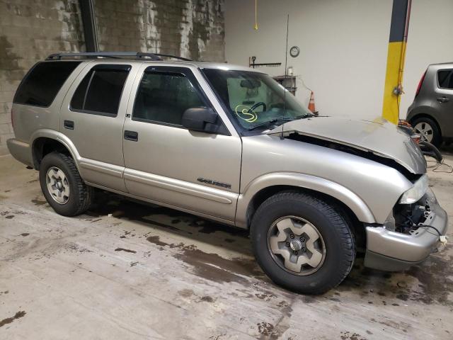 1GNDT13W12K142306 - 2002 CHEVROLET BLAZER BEIGE photo 4