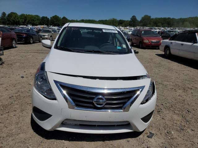 3N1CN7AP6HL875572 - 2017 NISSAN VERSA S WHITE photo 5