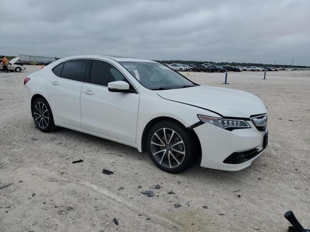 19UUB2F54GA005363 - 2016 ACURA TLX TECH WHITE photo 4