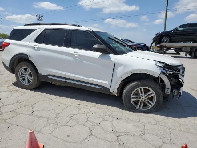 1FMSK8DH9MGB43698 - 2021 FORD EXPLORER XLT WHITE photo 4