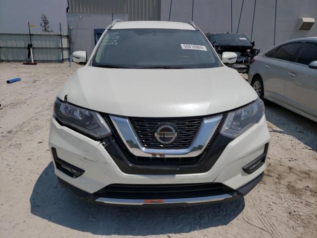 5N1AT2MTXJC745569 - 2018 NISSAN ROGUE S WHITE photo 5