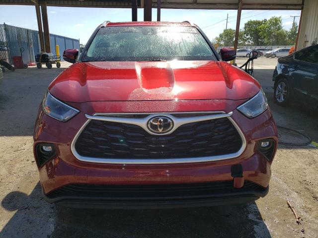 5TDGZRAH5MS038890 - 2021 TOYOTA HIGHLANDER XLE RED photo 5