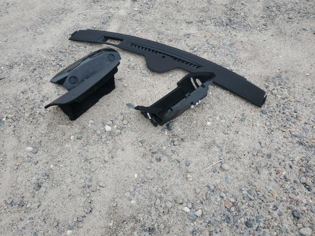 1GYS3HKJ7JR388372 - 2018 CADILLAC ESCALADE ESV LUXURY BLACK photo 12