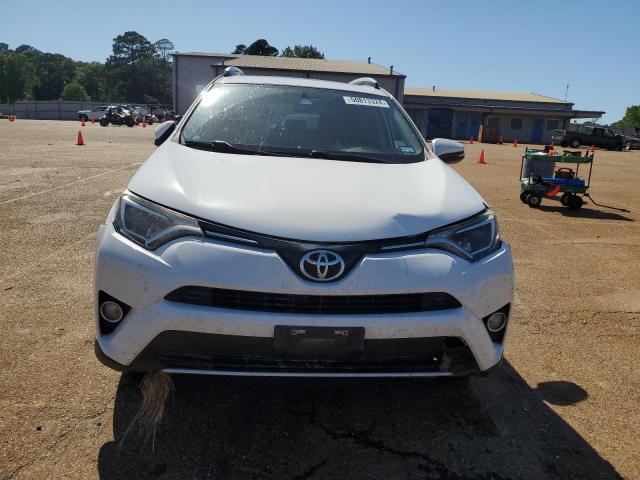 2T3WFREV4GW249036 - 2016 TOYOTA RAV4 XLE WHITE photo 5