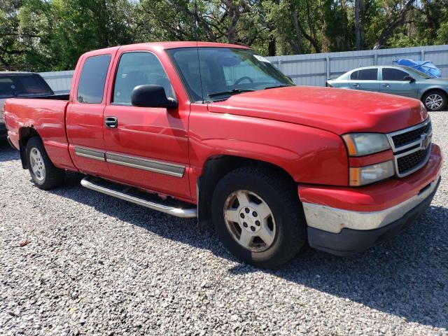 1GCEC19Z47Z119115 - 2007 CHEVROLET SILVERADO C1500 CLASSIC RED photo 4