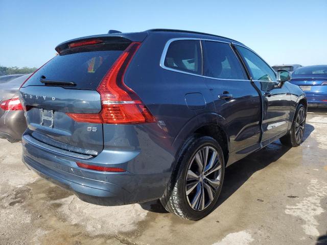 YV4L12DK9N1026614 - 2022 VOLVO XC60 B5 MOMENTUM BLUE photo 3