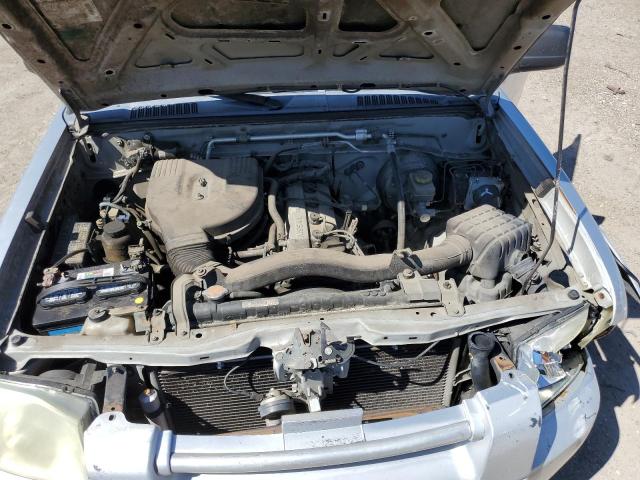 1N6DD26T14C482613 - 2004 NISSAN FRONTIER KING CAB XE SILVER photo 11