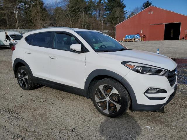 KM8J3CA27GU092851 - 2016 HYUNDAI TUCSON LIMITED WHITE photo 4