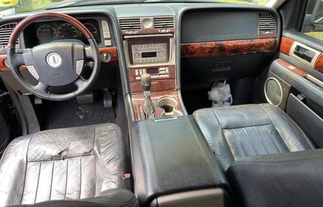 5LMFU28R13LJ21855 - 2003 LINCOLN NAVIGATOR შავი ფოტო 9
