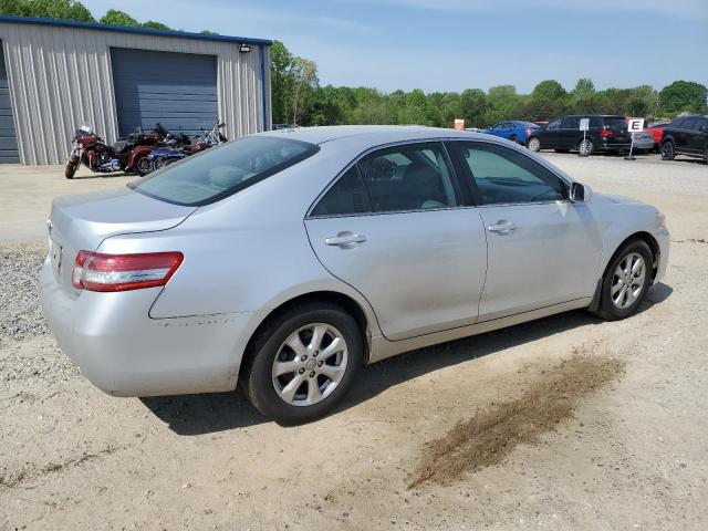 4T1BF3EK6BU667875 - 2011 TOYOTA CAMRY BASE SILVER photo 3