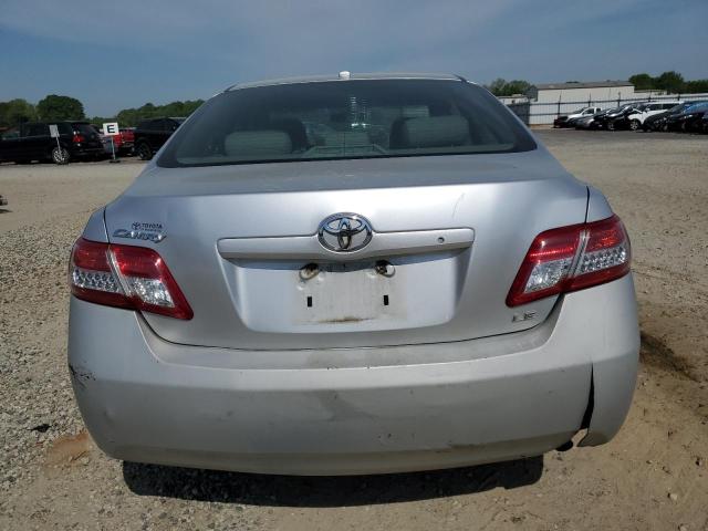 4T1BF3EK6BU667875 - 2011 TOYOTA CAMRY BASE SILVER photo 6