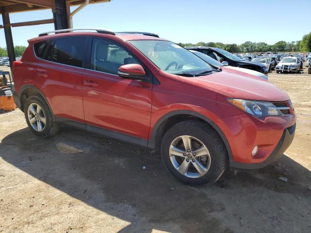 2T3WFREV2FW149306 - 2015 TOYOTA RAV4 XLE RED photo 4