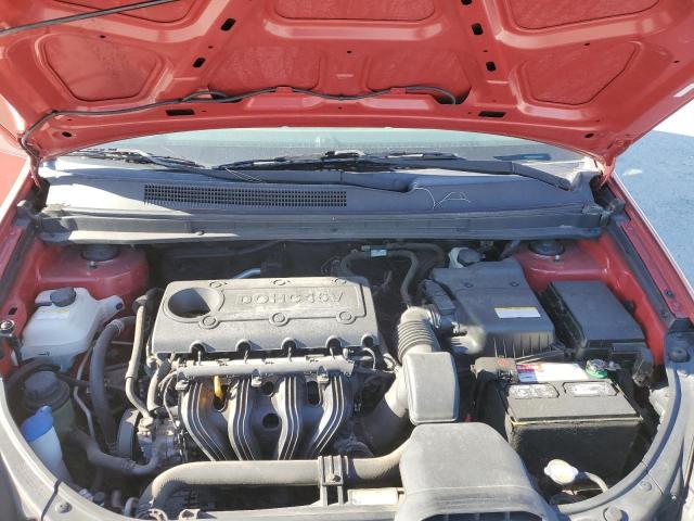 KNAFG525487209754 - 2008 KIA RONDO BASE RED photo 11