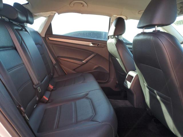 1VWDT7A32HC038346 - 2017 VOLKSWAGEN PASSAT R-LINE Gümüş foto 10