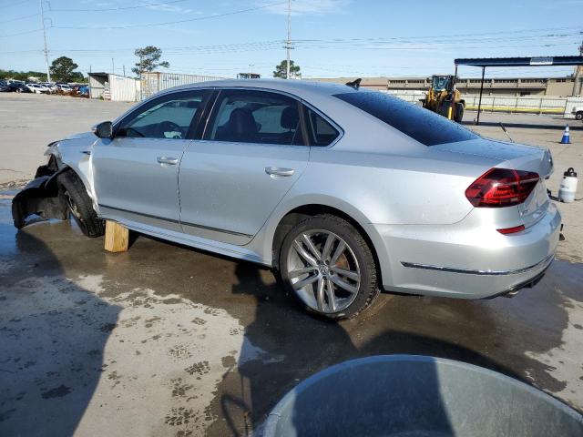 1VWDT7A32HC038346 - 2017 VOLKSWAGEN PASSAT R-LINE Gümüş foto 2