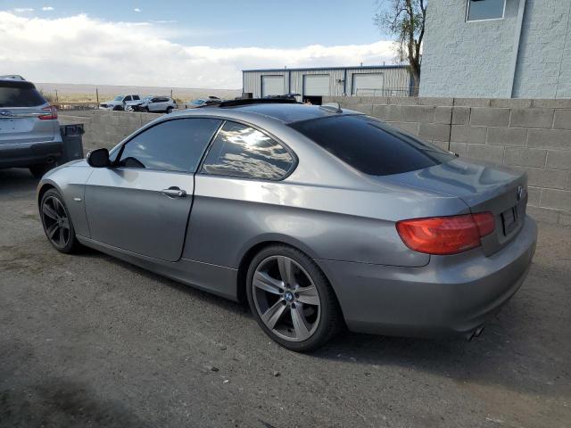 WBAKE5C53BE573959 - 2011 BMW 3 SER I SULEV GRAY photo 2