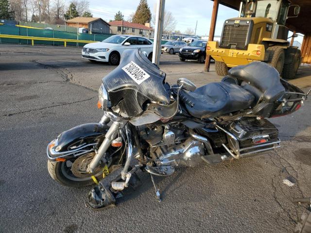 1HD1FC4107Y720982 - 2007 HARLEY-DAVIDSON FLHTCUI 黑色 照片 3