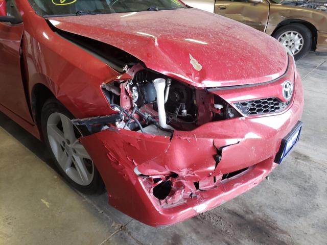 4T1BF1FK0CU633970 - 2012 TOYOTA CAMREY BASE RED photo 9