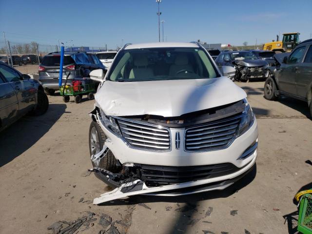 5LMCJ2D92HUL45946 - 2017 LINCOLN MKC SELECT 白色 照片 5