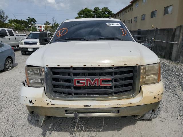 1GTHK29K37E518050 - 2007 GMC SIERRA K2500 HEAVY DUTY WHITE photo 5