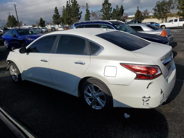 1N4AL3AP8FC483985 - 2015 NISSAN ALTIMA 2.5 WHITE photo 2