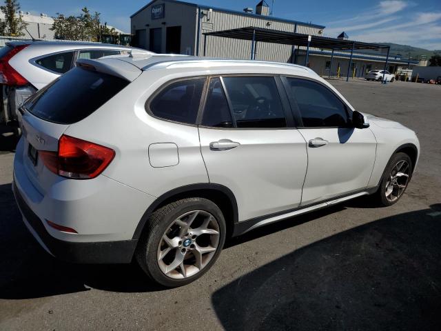 WBAVM1C57EVW53410 - 2014 BMW X1 SDRIVE28I WHITE photo 3