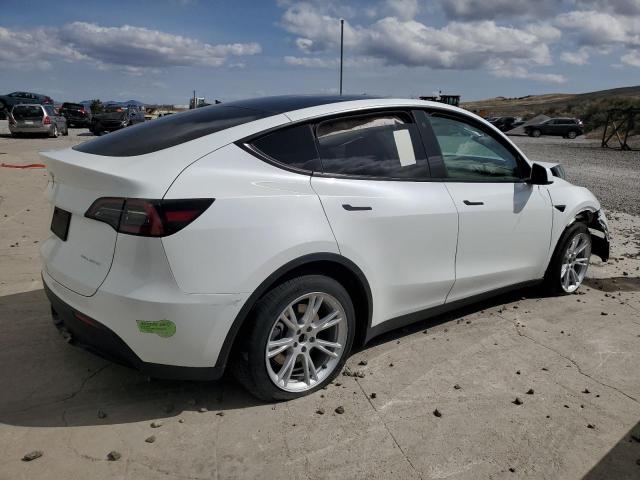 7SAYGDEE4PF638471 - 2023 TESLA MODEL Y WHITE photo 3