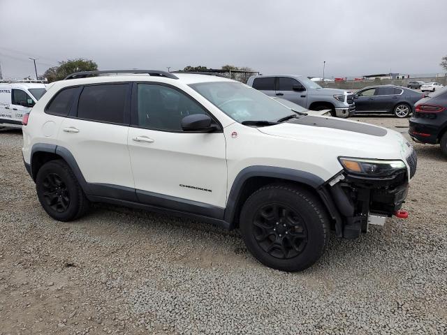 1C4PJMBX0KD127324 - 2019 JEEP CHEROKEE TRAILHAWK WHITE photo 4