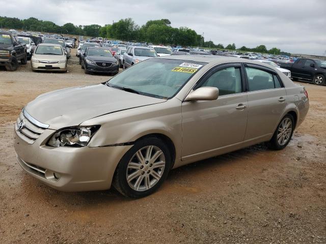 4T1BK36B87U208199 - 2007 TOYOTA AVALON XL GOLD photo 1