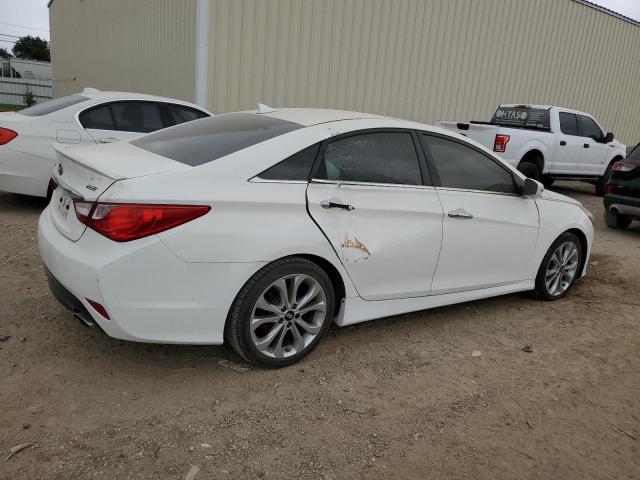 5NPEC4AB4EH873832 - 2014 HYUNDAI SONATA SE WHITE photo 3