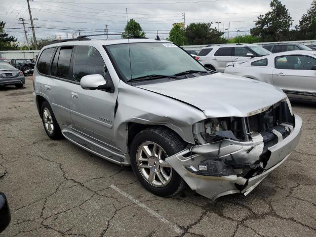 1GKET53M592106992 - 2009 GMC ENVOY DENALI SILVER photo 4