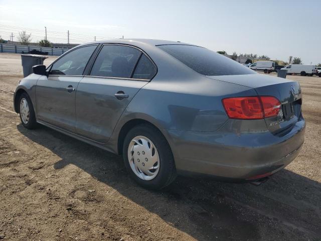 3VW2K7AJ0BM088371 - 2011 VOLKSWAGEN JETTA BASE GRAY photo 2